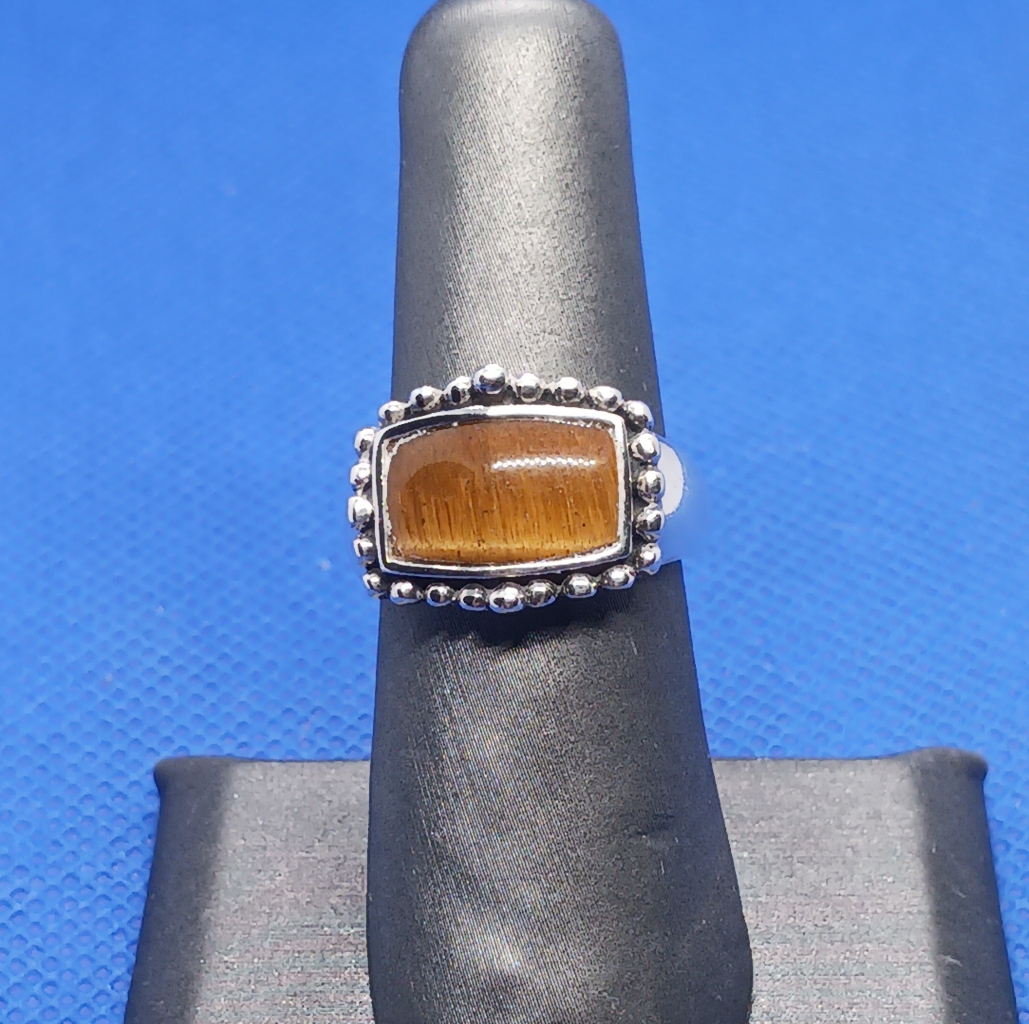 Gorgeous Sterling Silver A925 And Amber Brown Stone Ring